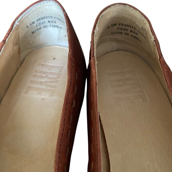 Frye Claire Ballet Flat Leather Cognac Cabrast color brown size 8.5 fits 9 - Picture 9 of 11